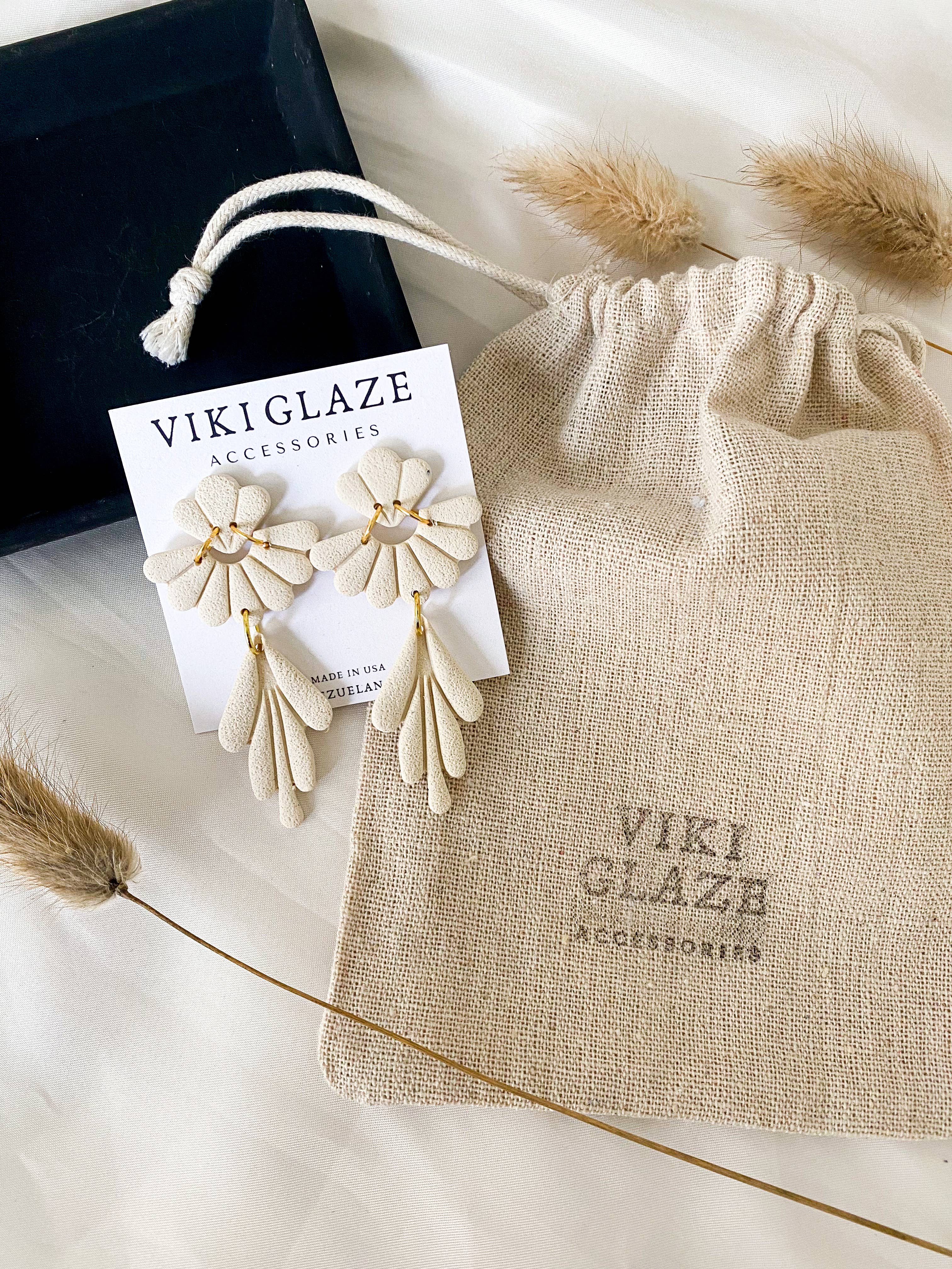 Viki Glaze Accessories - Wholesale Dangle Earrings - Bridal Earrings/ Gastby Earrings1