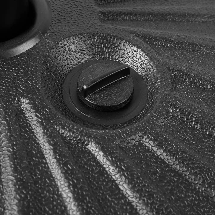 LeisureMod - Wholesale Patio Umbrella - Sierra Modern 9ft Solar LED Patio Garden Umbrella4