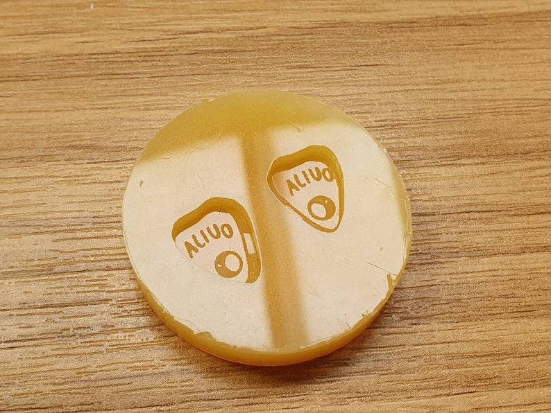 Mr Resin - Vente Matériels de bricolage - Moule en silicone pour boucles d’oreilles clous/pendentifs6