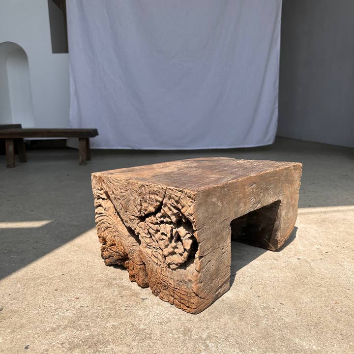 Office Objets - Wholesale Stool - Raw monoxyle organic Asian teak stool18