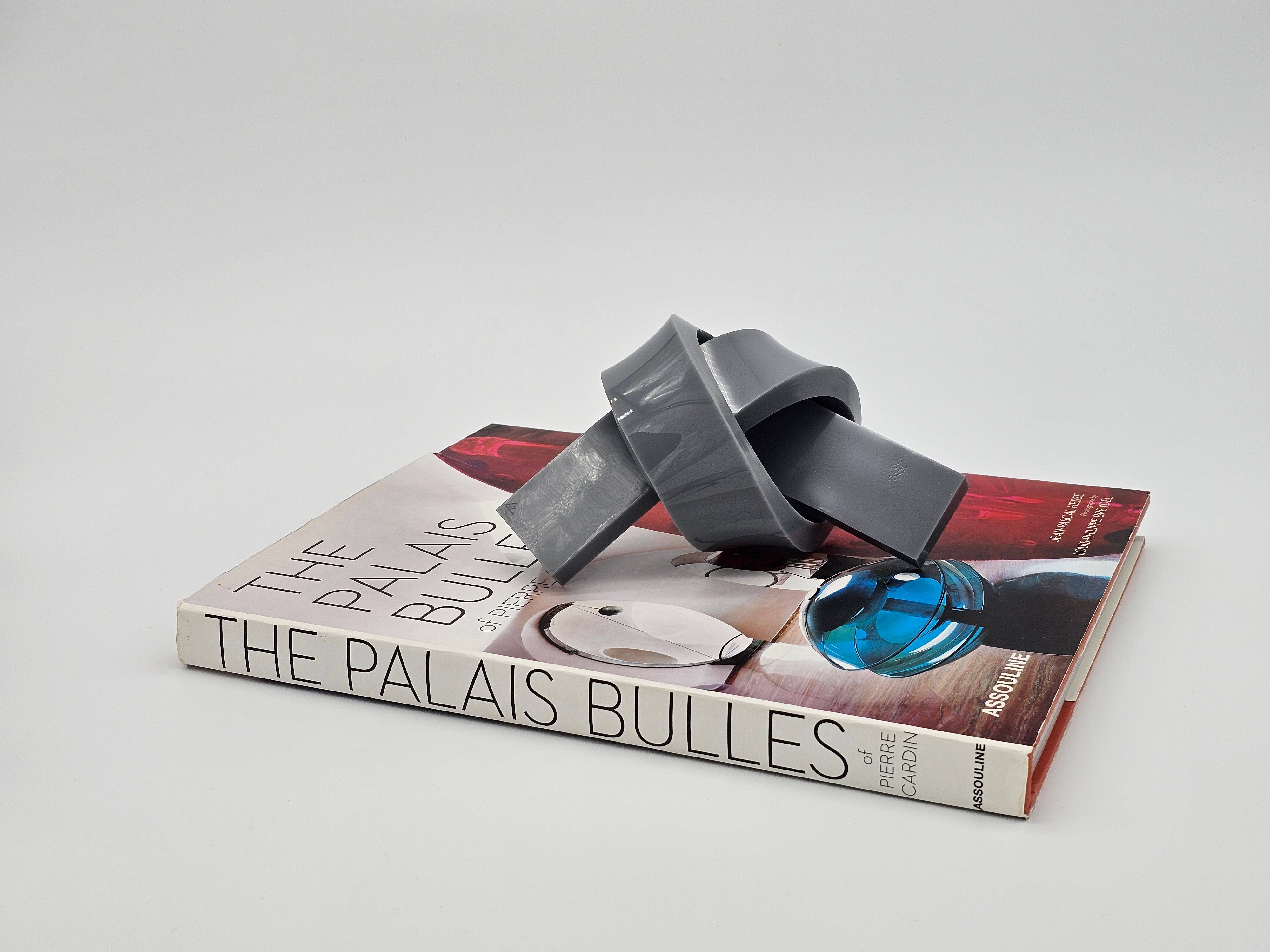 Somar Creations - Wholesale Decorative Tabletop Object - Acrylic Love Knot 20