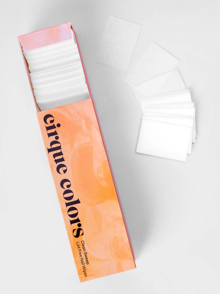 Clean Sweep Lint Free Wipes for wholesale by Cirque Colors