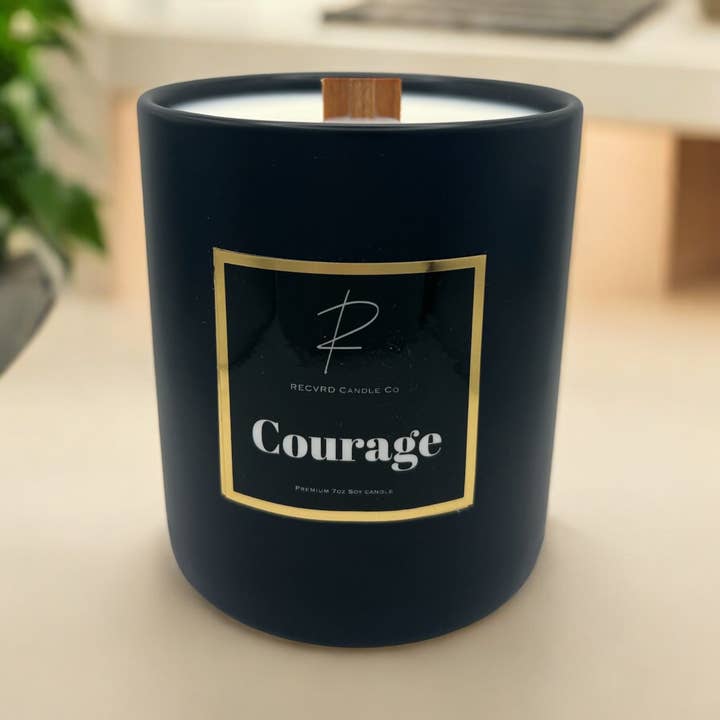 CANDELA DI SOIA NERA IN CERAMICA DA 12oz per la vendita all'ingrosso da parte di RECVRD Candle Co.
