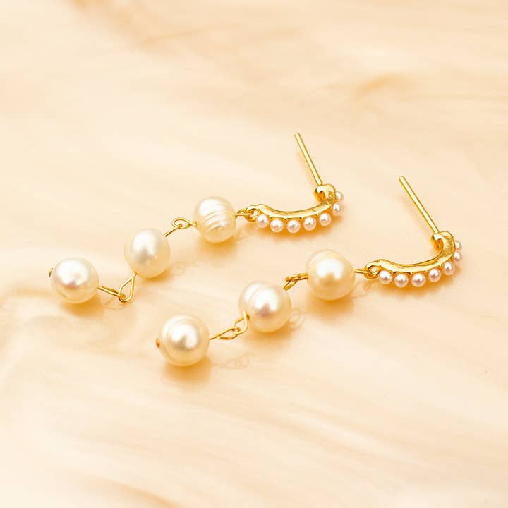 Pendentifs de mariée et demoiselle d'honneur en perles d'eau douce pour la vente par Sunshine Studio