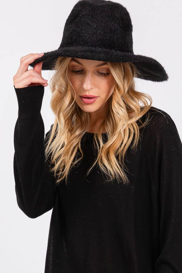 Artini Accessories – Großhandel Fedora-Hut – Damen – Flauschiger Winter-Fedorahut4