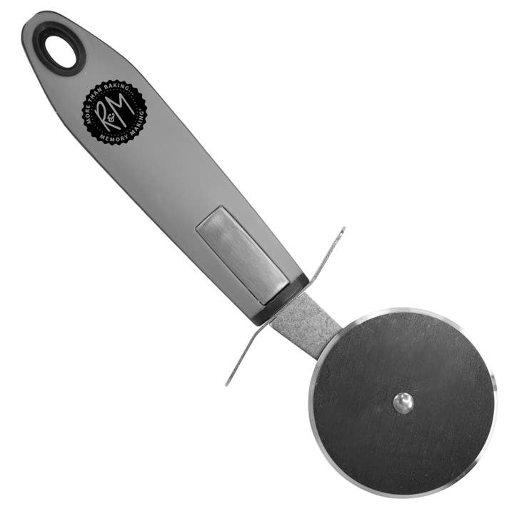 Pizza Cutter for wholesale by R&M International