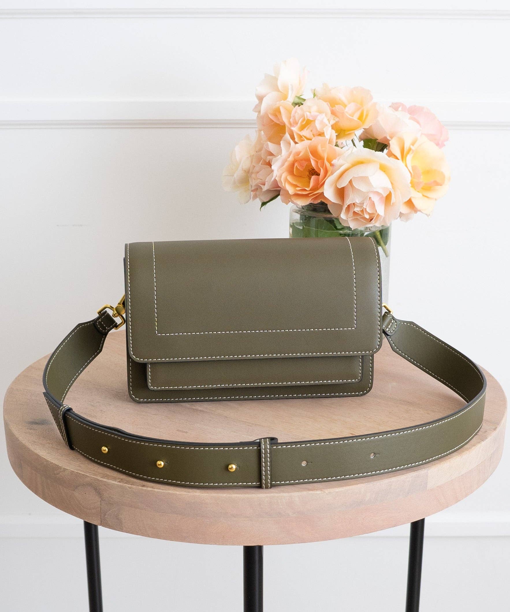 AALLYN – Großhandel Umhängetasche - Damen – Ingrid Umhängetasche - Leder27