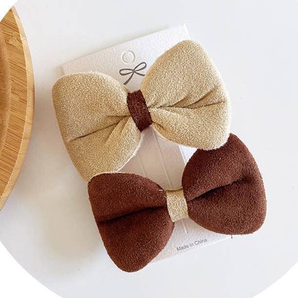 2 pinces à bord en forme de nœud pour torchon à thé Milk pour la vente par KiddieKickz