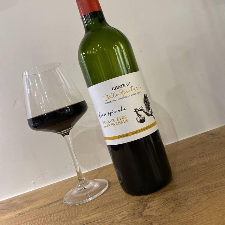 La vie en magenta - Vente Textes pour étiquette cadeau - Etiquette bouteille de vin La famille s'agrandit - parrain3