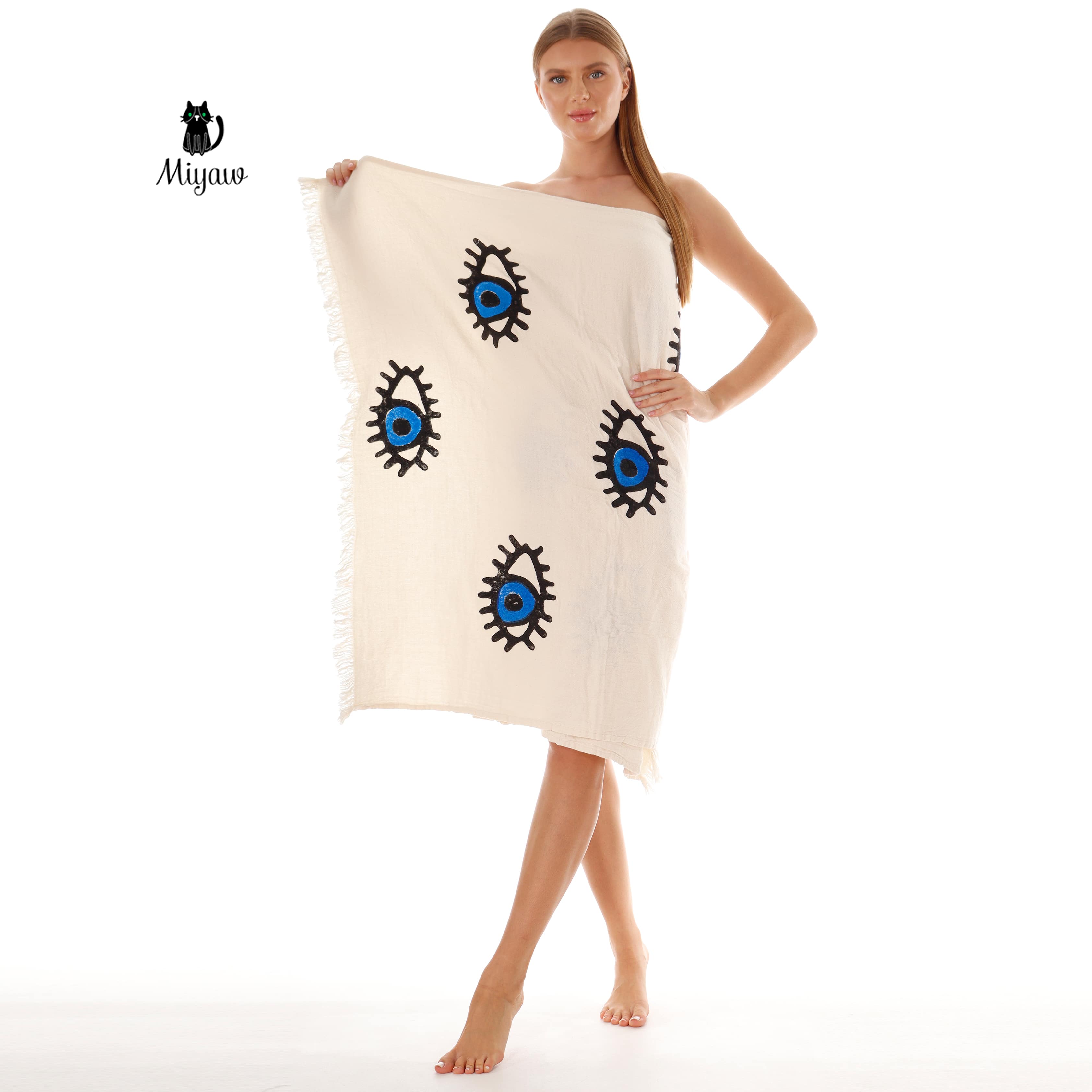 Beige Organic Cotton Beach Towel with Fringe - Large, Eco-Friendly Beach Essential for Boutiques in the US for wholesale on Faire5