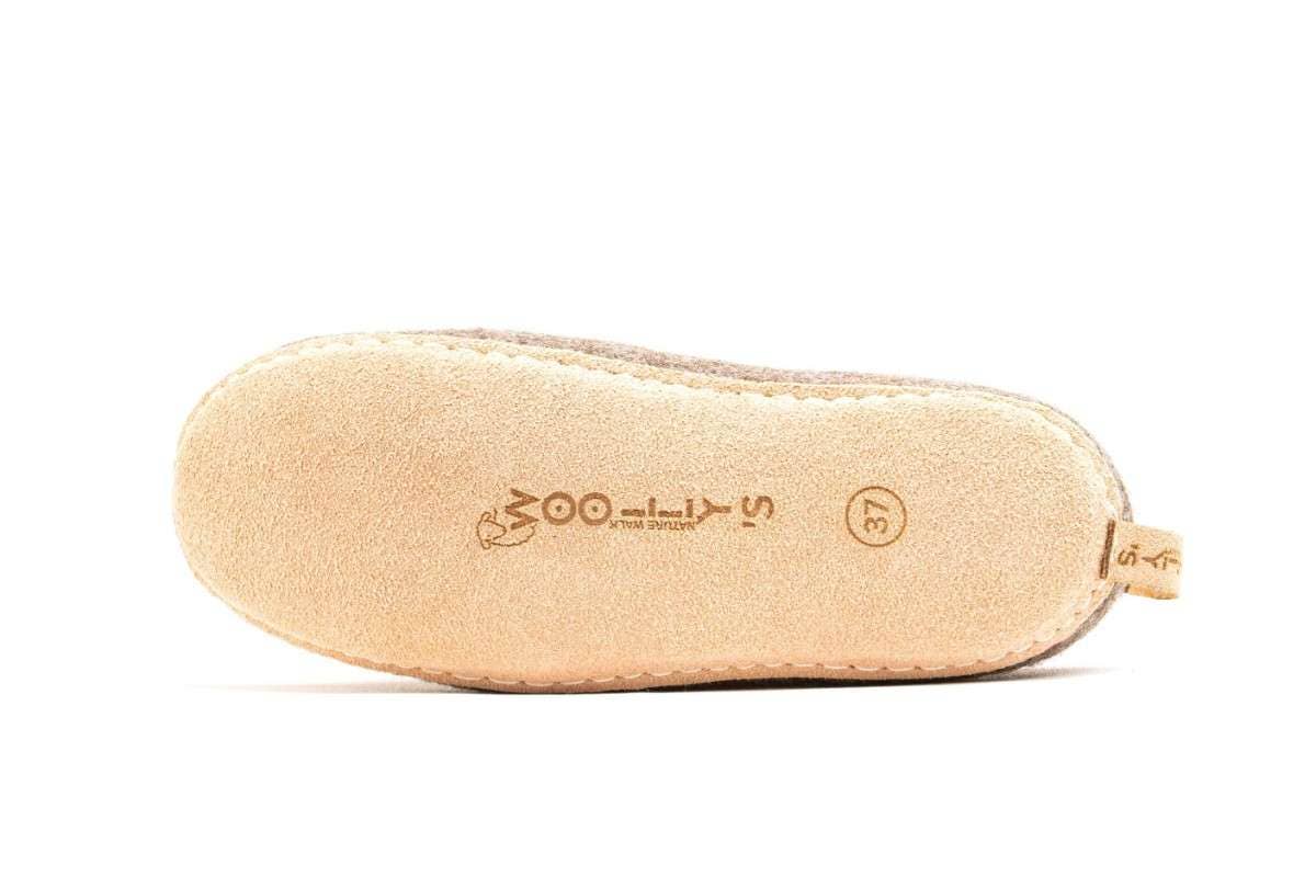 Woollyes Inc – Großhandel Hausschuhe – Unisex – Hausschuhe mit offenem Absatz und Ledersohle für den Innenbereich — Naturbraun6