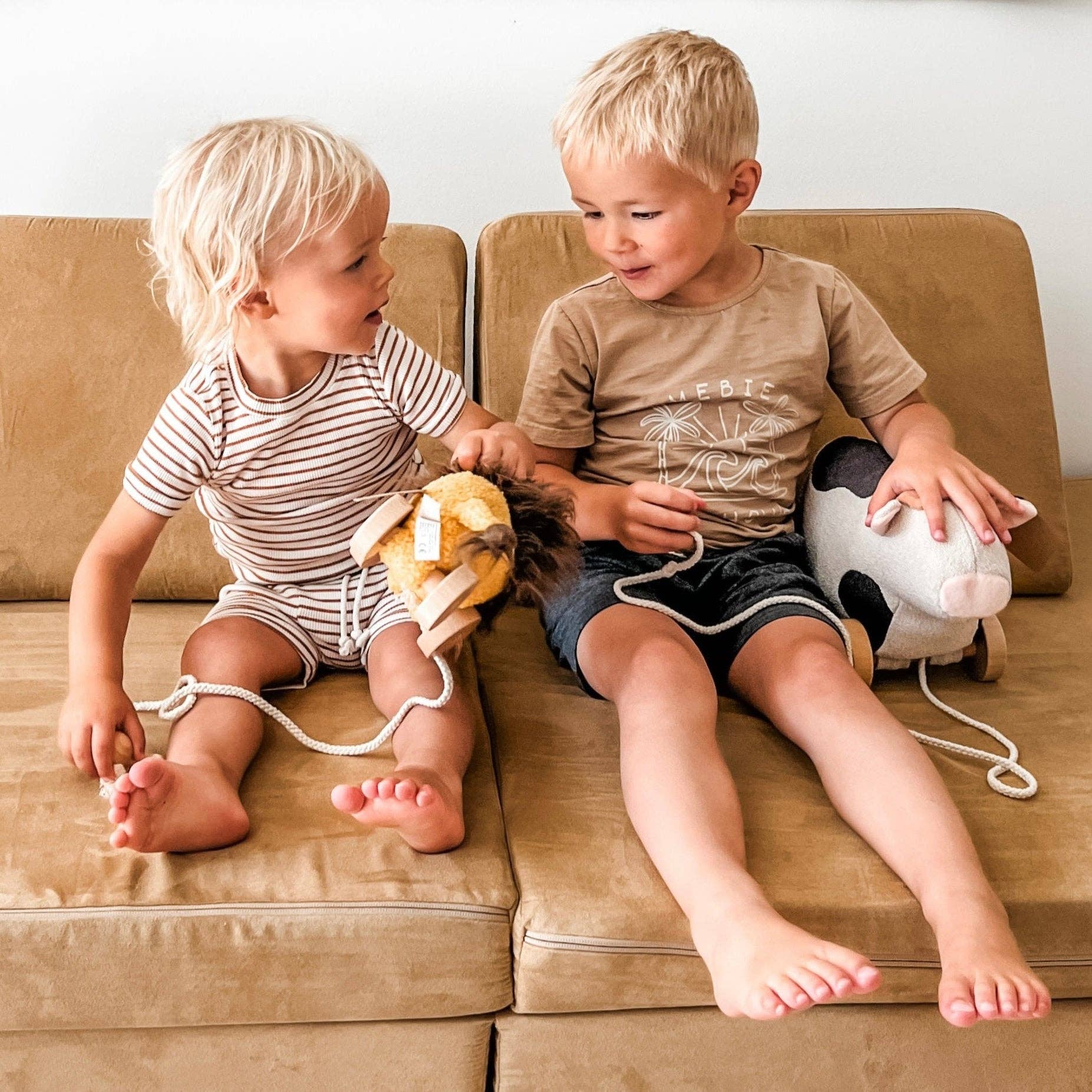 Little Lamb Kind - Wholesale Wagon - Kids & Baby - WILLOW // pull-along toy1