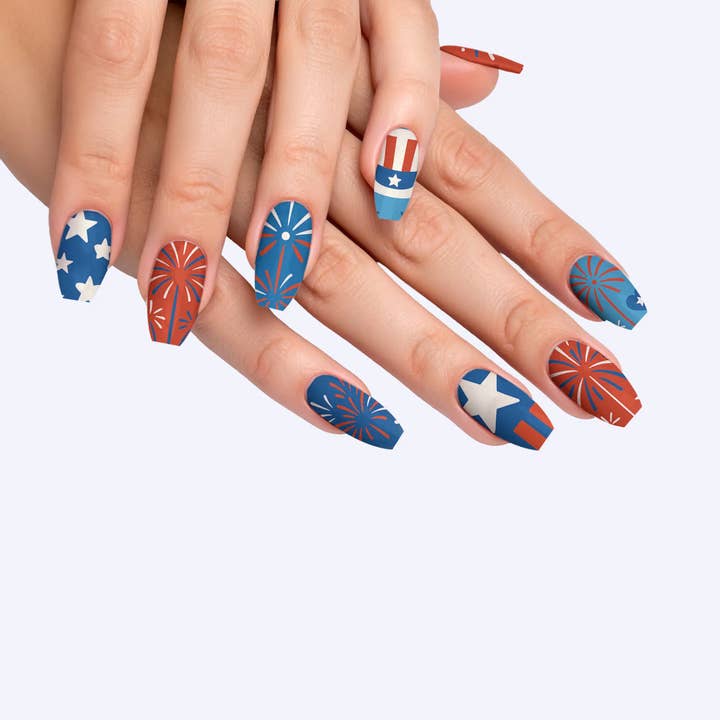 FYNE BODY - Wholesale Press-on/fake nails - Glitter Beam 4th of July Press-On Nails61