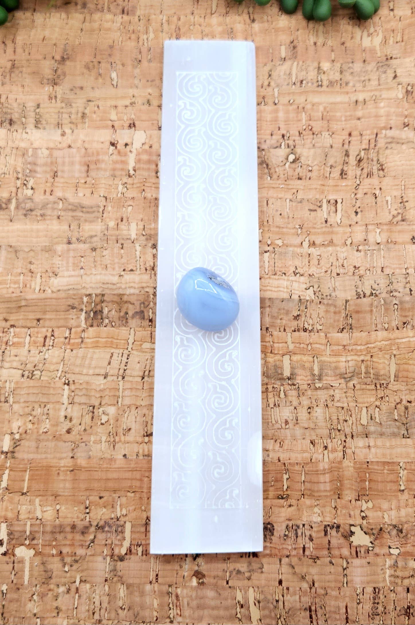 Meraki Gemstones - Vente Plaques de charge pour cristal - Barre/plateau de chargement en sélénite gravé avec motifs tourbillonnants - Environ 20 cm5