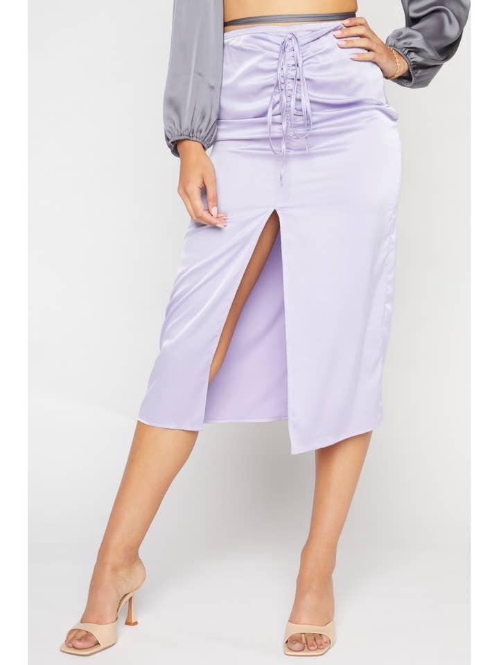 GERAFFTER ROCK MIT BINDEBAND VORNE für den Großhandel von Sans Souci