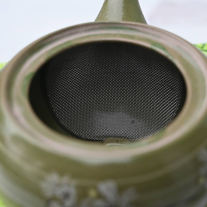 Aprikalife - Wholesale Tea Pot - Japanese Handmade Flowered Teapot with Strainer - 12 fl oz