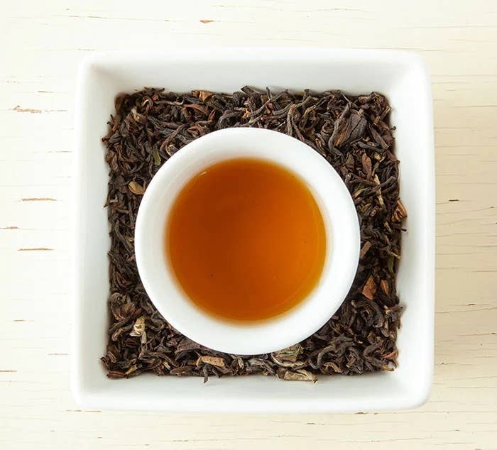 The Tea Spot - Wholesale Loose Tea - New Moon Darjeeling, Organic Tea2