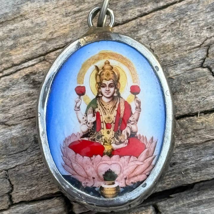 Lungta Imports – Engroshandel Vedhæng/charm – Emaljerede hinduistiske gud- og gudindesmykker - Yoga smykker