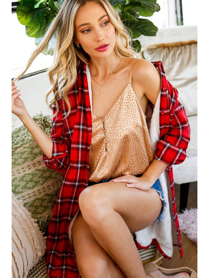 Vine & Love - Wholesale Shirt Jacket/Shacket - Women’s - Collared Yarn-Dyed Gingham Shirt Jacket VT51023H3