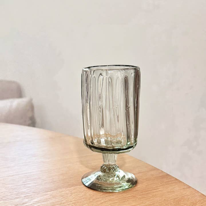 Villa Lua Home - Wholesale Drinking Glass/Cup - Handblown Fluted Wine Glass