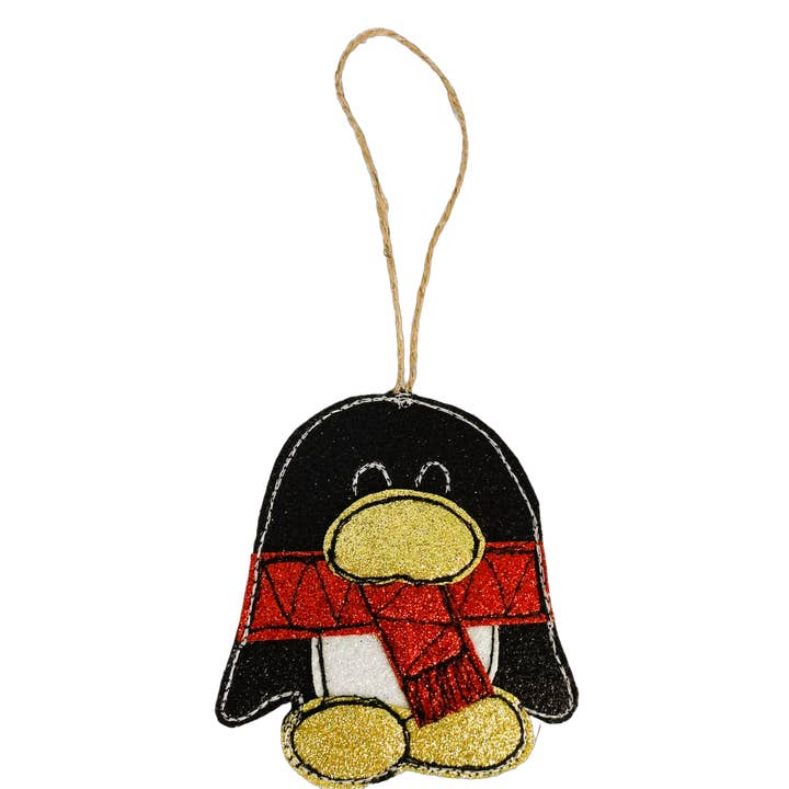 Décoration Pingouin pour la vente par Bumblebee Design Treasures