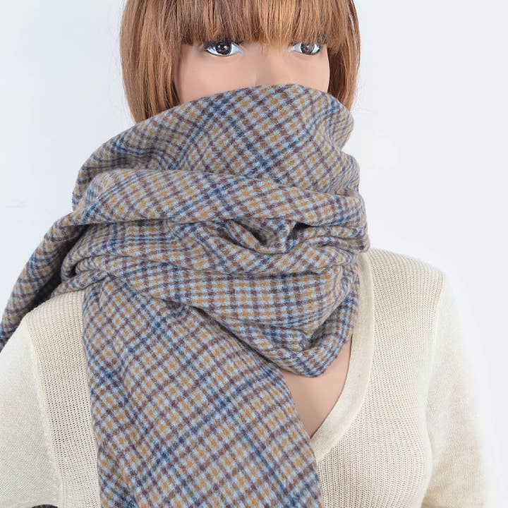 Gray Checker Plaid Pattern Scarf for wholesale on Faire3