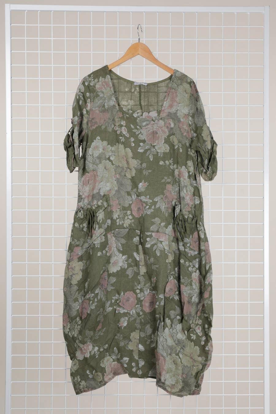 la maison des fibres naturelles – Großhandel Kleid – Damen – Leinenkleid mit floralem Muster, 100 % Leinen, Modell 6796722