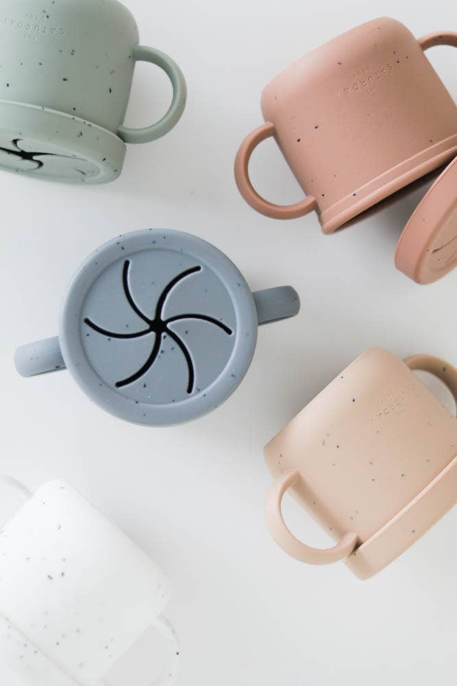 The Saturday Baby - Vente Boîte à goûter - Enfant et bébé - Gobelet à snack en silicone The Saturday Baby14