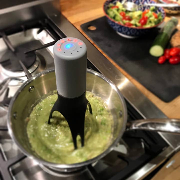 Uutensil - Wholesale Kitchen Tool/Gadget - Stirrtime - time for a revolution in your pan