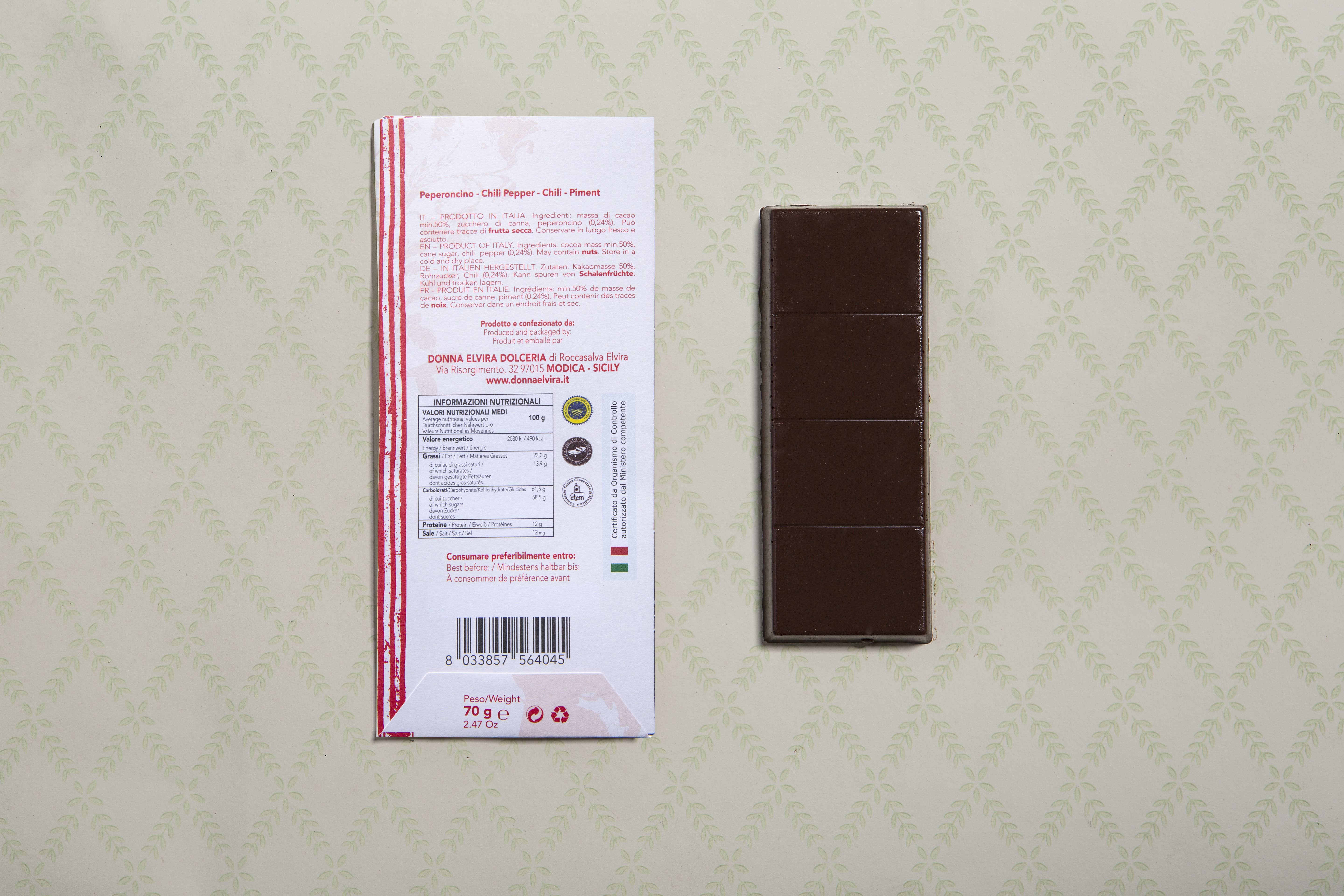 DONNA ELVIRA dolceria di Roccasalva Elvira - Wholesale Chocolate Bar - Modica IGP chocolate with chilli pepper2
