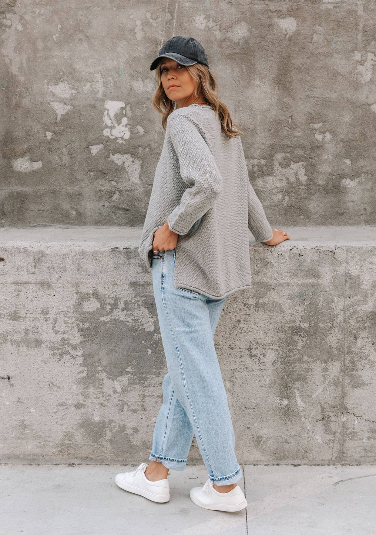 Lovestitch - Wholesale Knit Sweater - Women's - Long Sleeve Pullover Sweater9