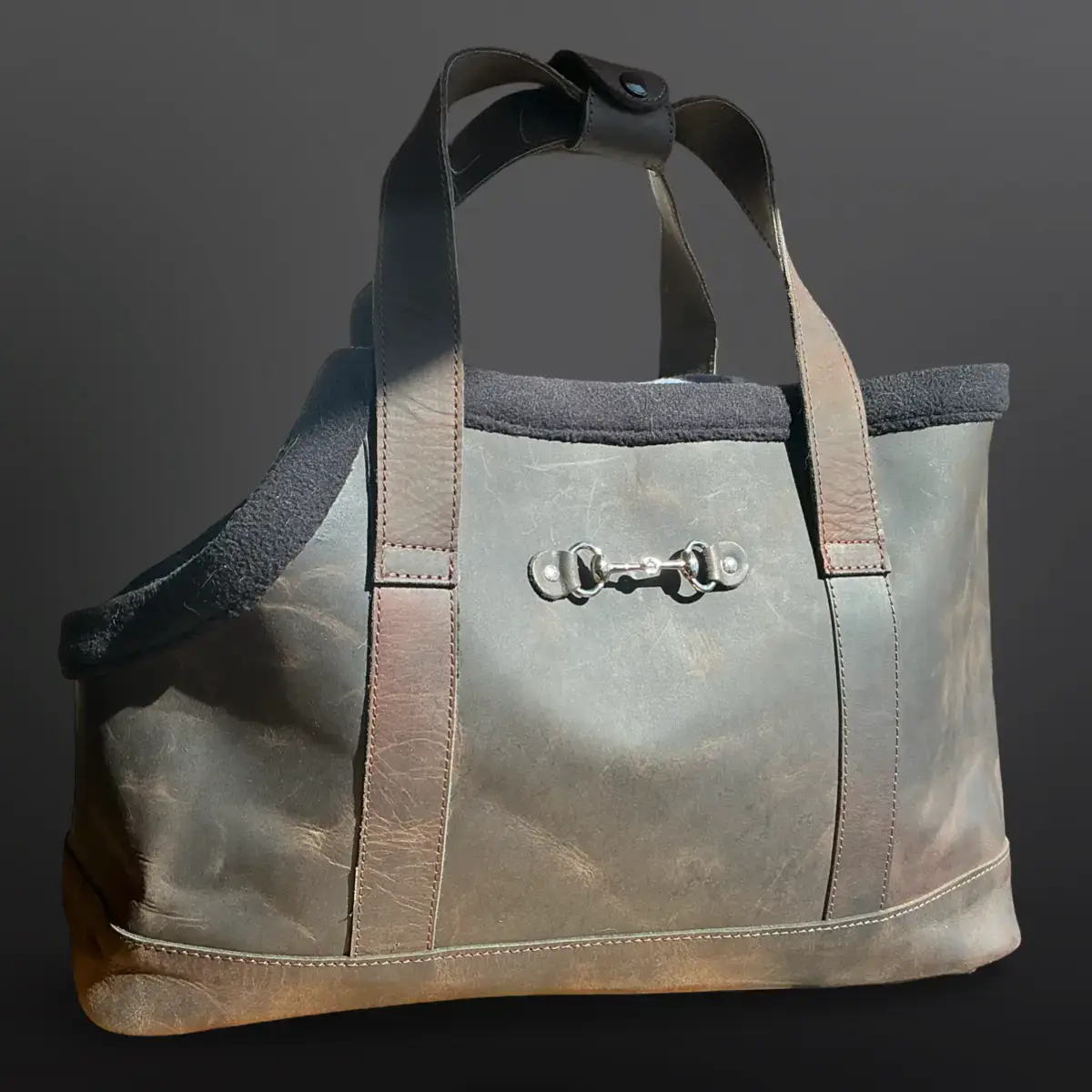 Westrian International - Wholesale Pet Carrier - Dog - Western Cowhide Tooled Leather Dog Pet Carrier4