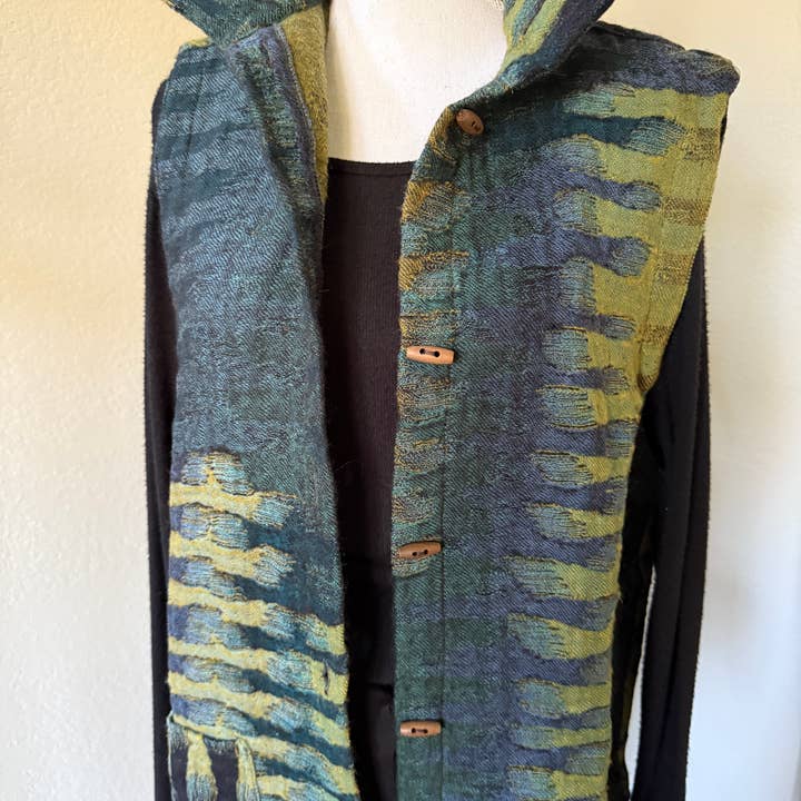 In Style Scarves - Wholesale Outerwear Vest - Women’s - 505 Reversible Imperial Vest with Pockets in Morocco Green 0