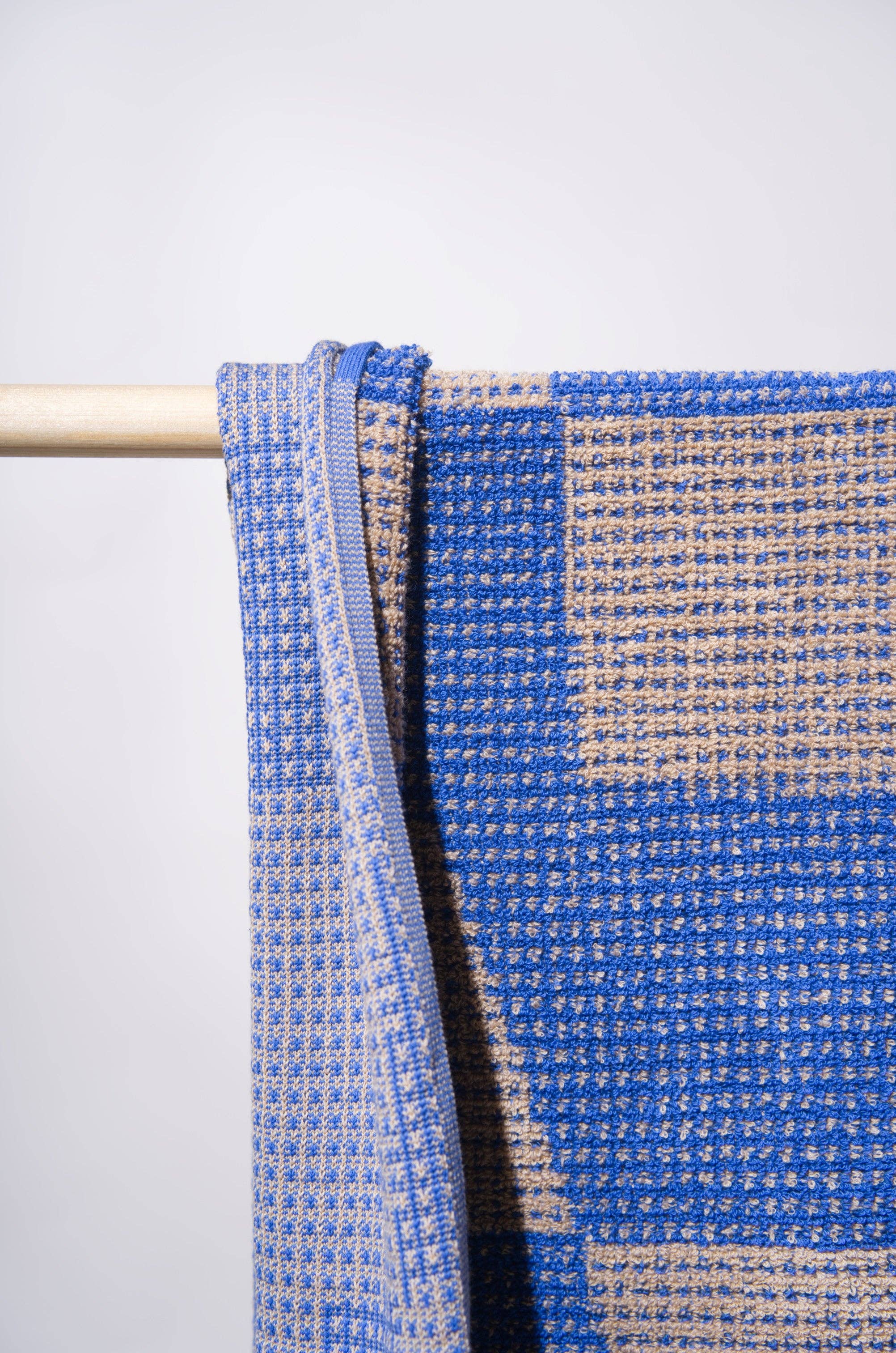 towel.studio - Wholesale Beach Towel - Fields Beach Towel | Taos5