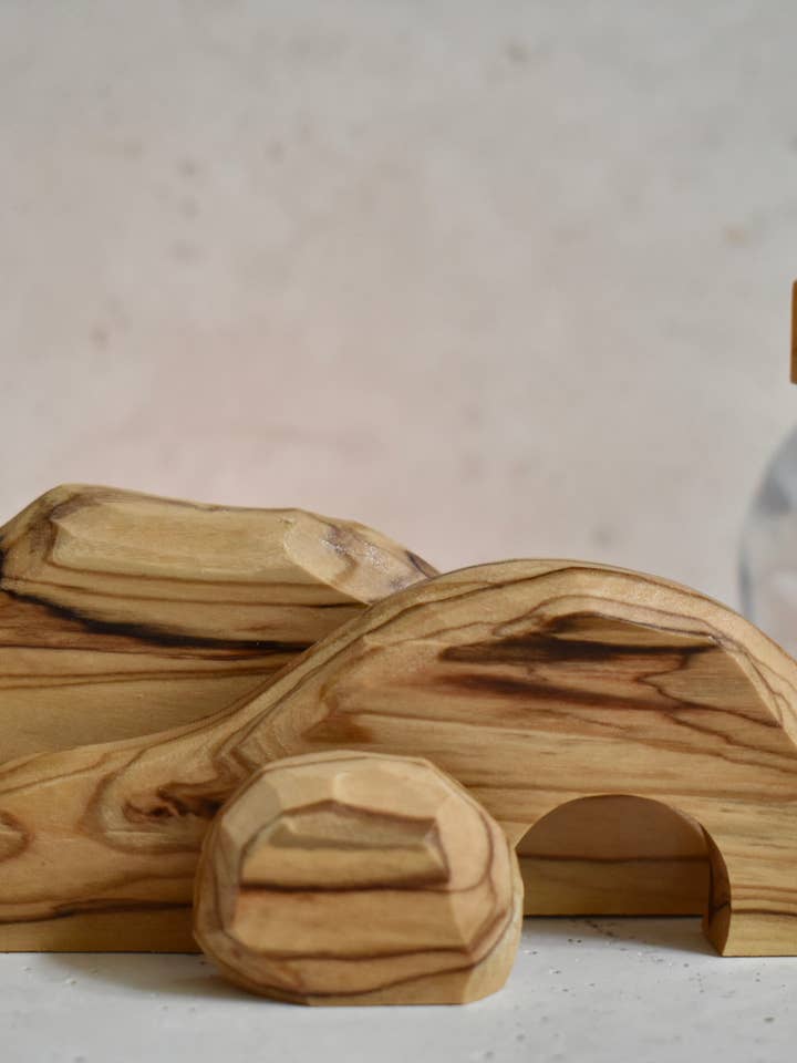 Olive Wood Easter Creche for wholesale by Earthwood