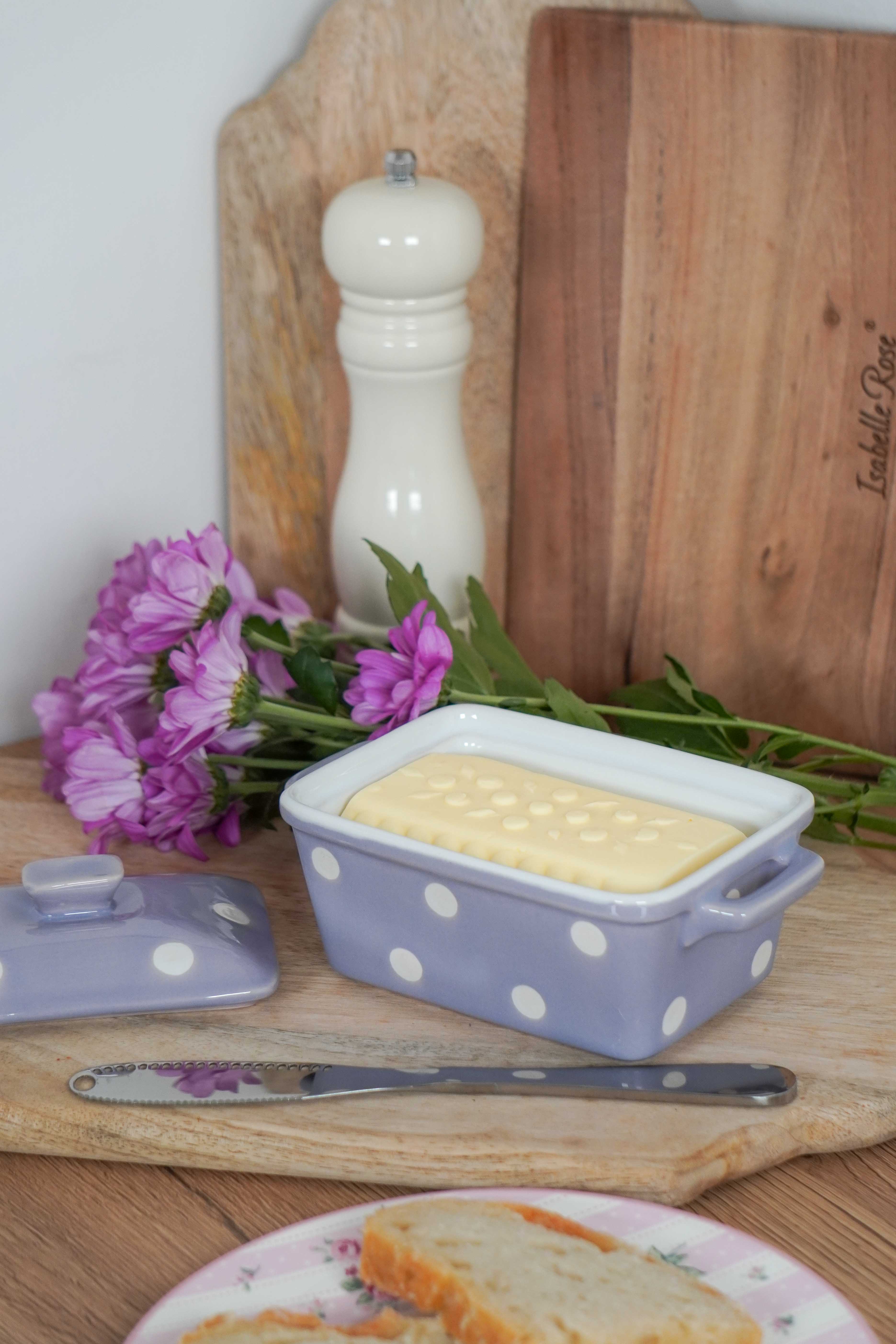 Isabelle Rose – wholesale Butter dish – Lilac butter dish with dots Isabelle Rose0