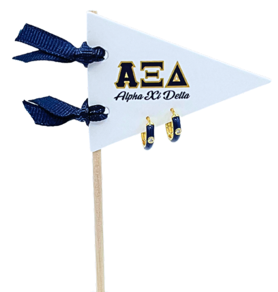 Color Shout - Vente Petits anneaux - Boucles d'oreilles Huggie aux couleurs vives de sororité sur drapeau fanion à lettre grecque10