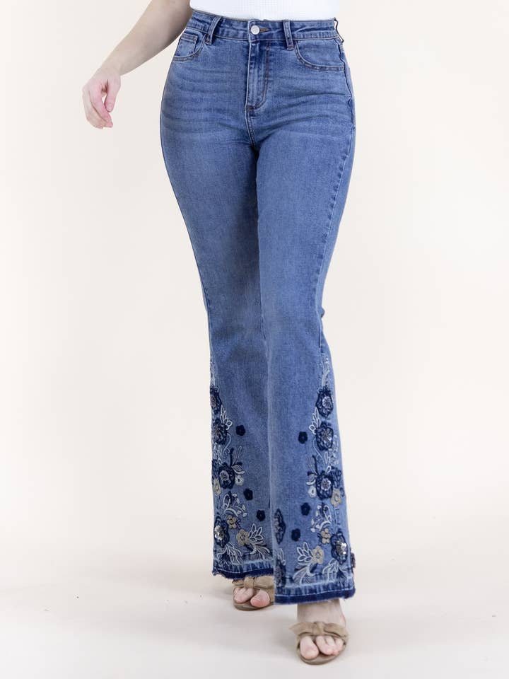 Jean évasé brodé floral pour la vente par Original USA