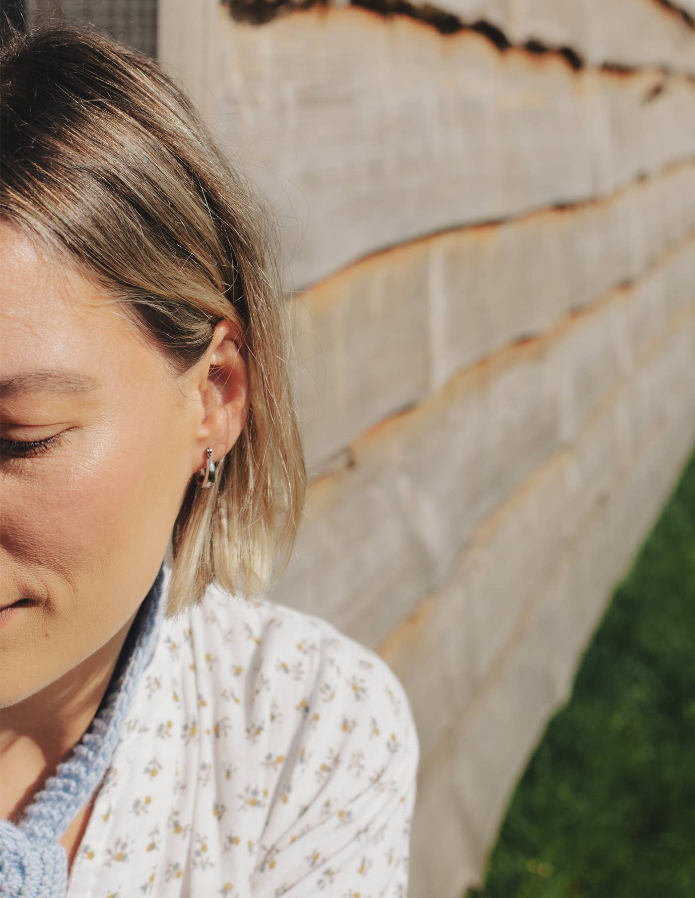 Nordic Muse – Engroshandel Hoops – Sølv Mini Halvmåne Hoop Øreringe, Vandtæt2