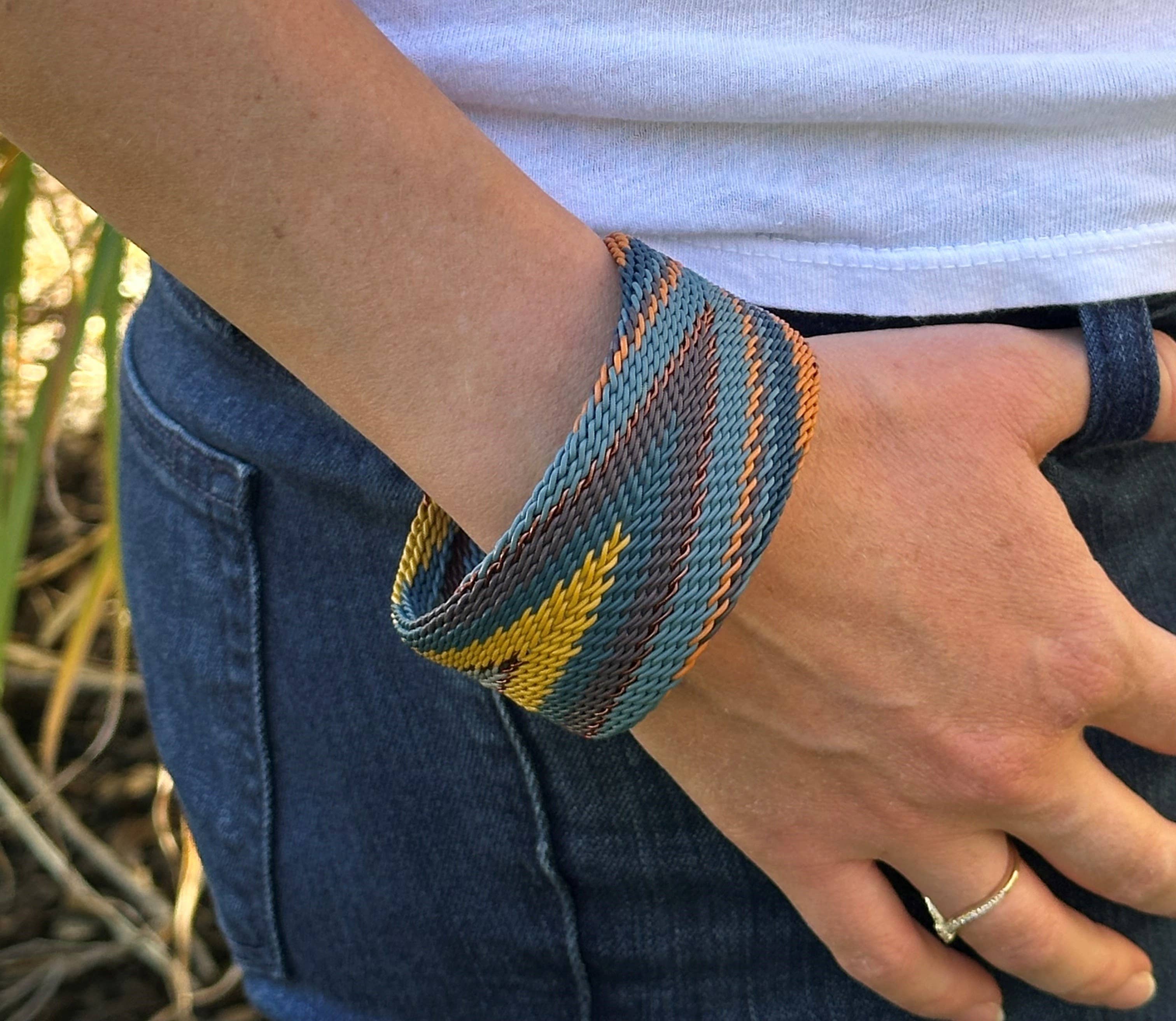 Bridge for Africa - Wholesale Decorative Plate/Dish/Bowl - TW Collection - Cove16