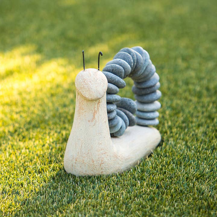 Garden Age Supply - Wholesale Outdoor Ornament/Decor - Beach Pebble Snails