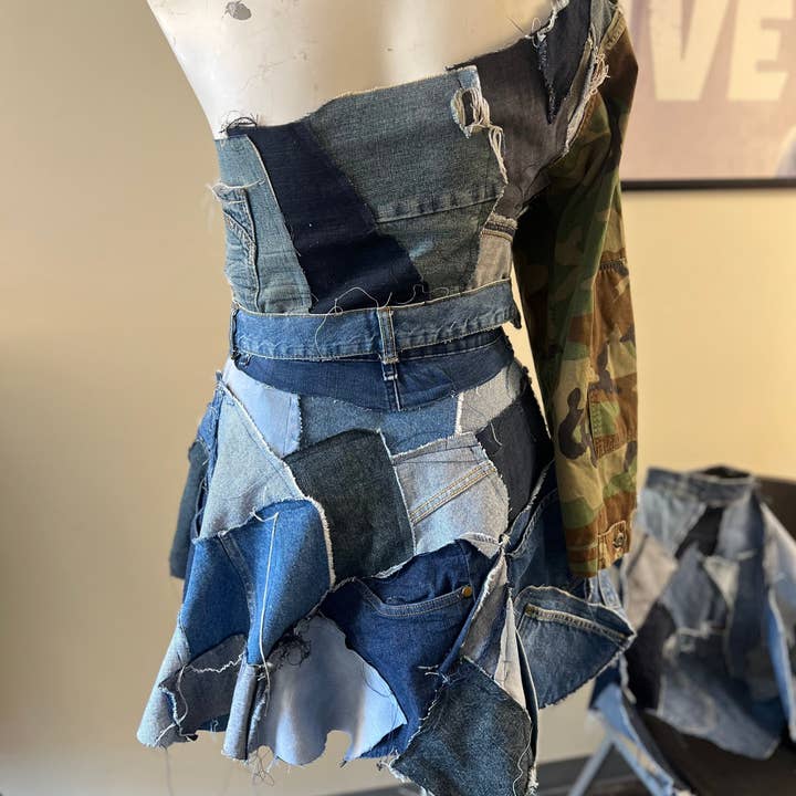 Den-my Jupe pour la vente par Detroit Coiture