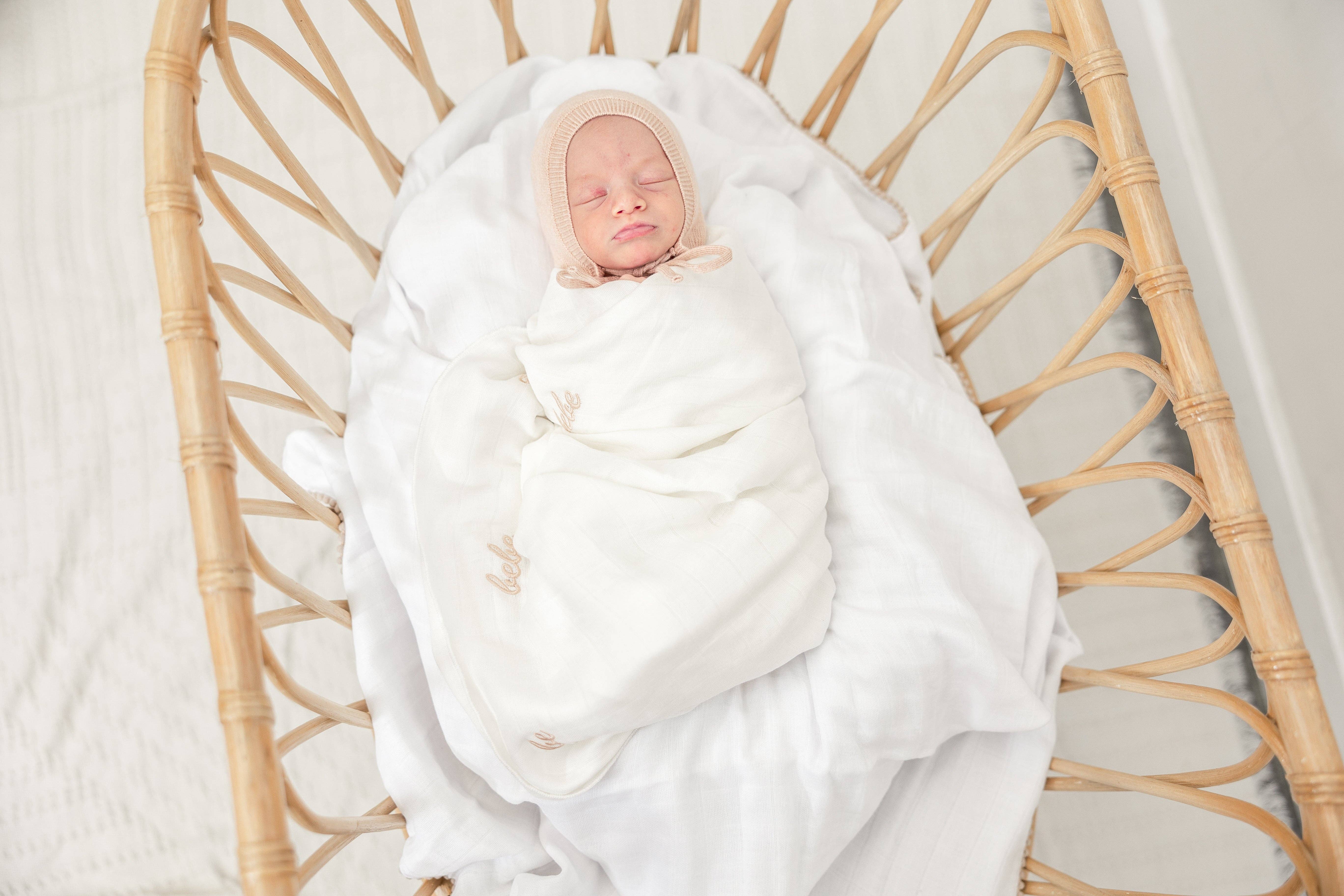 Hush.Shop - Wholesale Swaddle - Baby - Bebe Embroidered Swaddle1