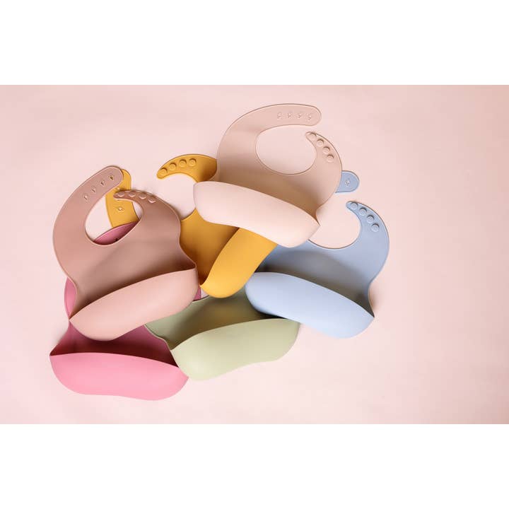 Bavoir en silicone souple et flexible pour la vente par Inaiê