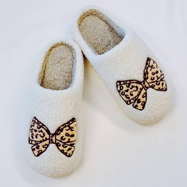 Ellison+Young - Wholesale Slippers – Women's - Emily Bow Cozy Lounge Slippers4
