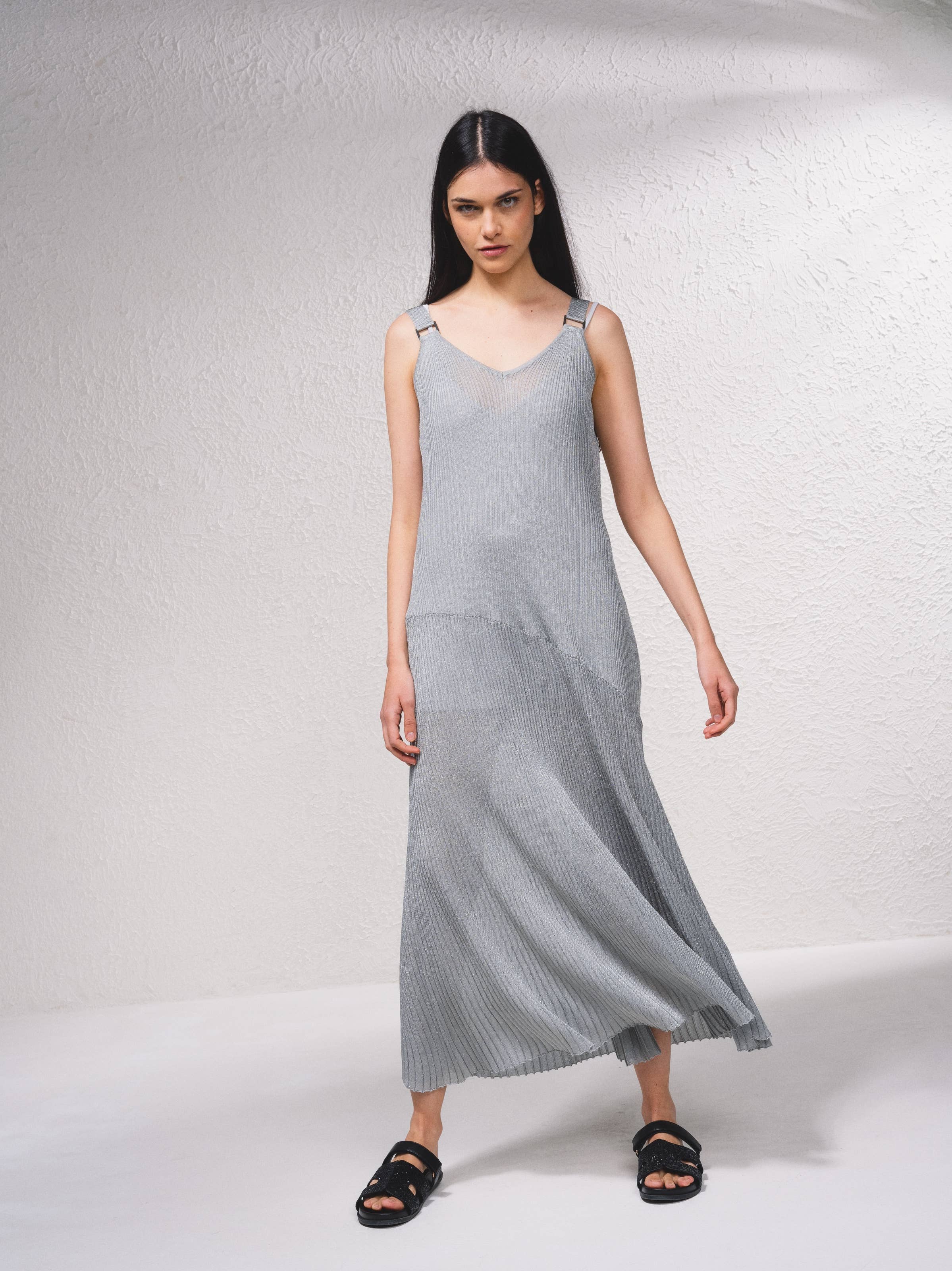 SMF - Vendita all'ingrosso Vestito - Donna - Vestito a coste con spalline regolabili4