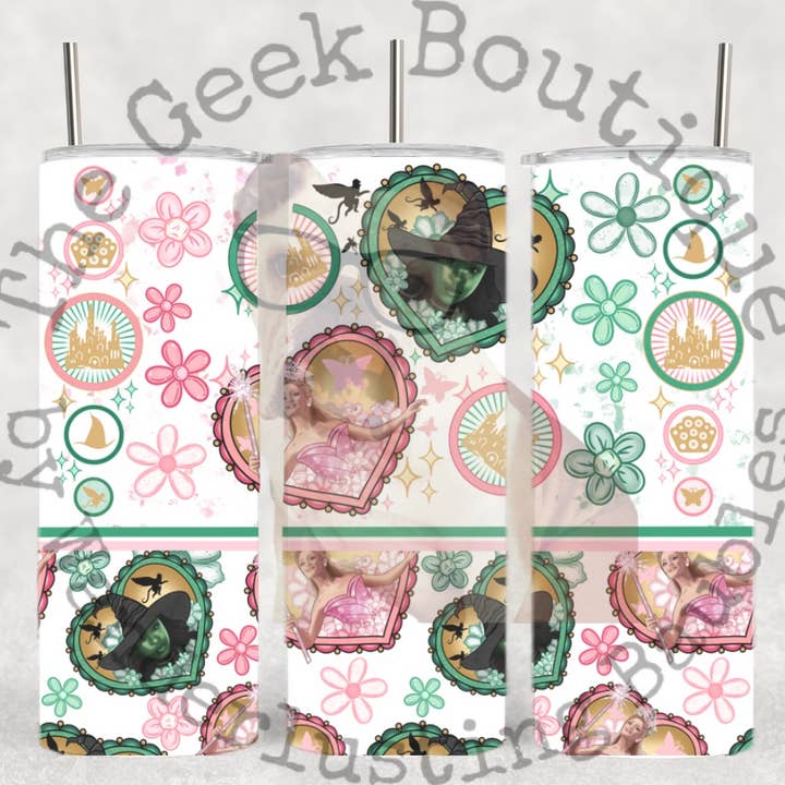 Gobelet de film musical rose vert sorcière cœurs pour la vente par The Geek Boutique