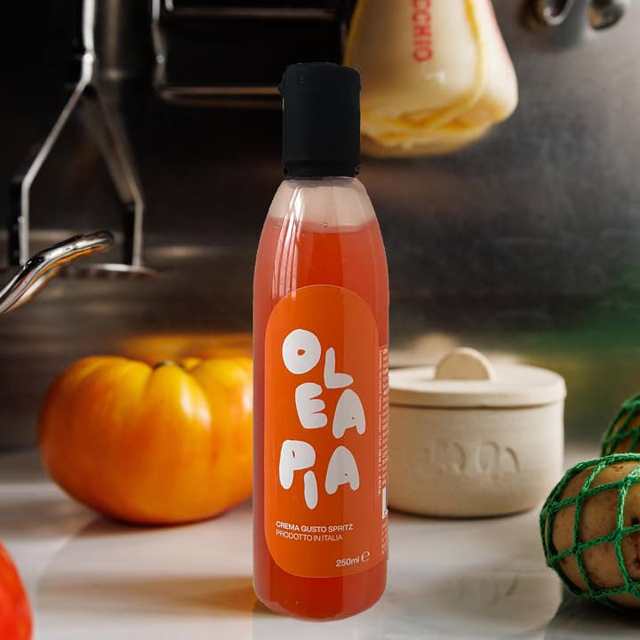 OLEA PIA - Wholesale Vinegar - Balsamic Vinegar Cream with Spritz 250ml