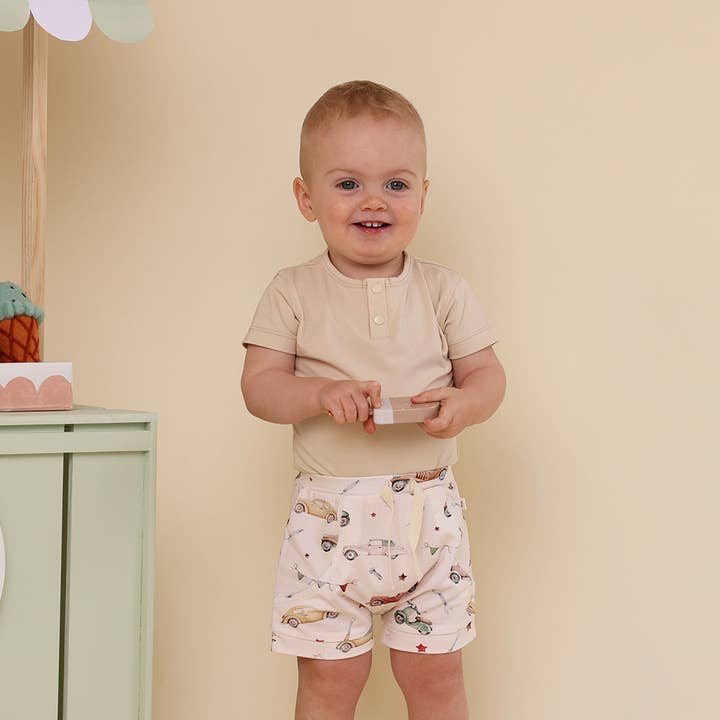 Pantalones Cortos Orgánicos Coches Vintage para venta al por mayor de Snuggle Hunny