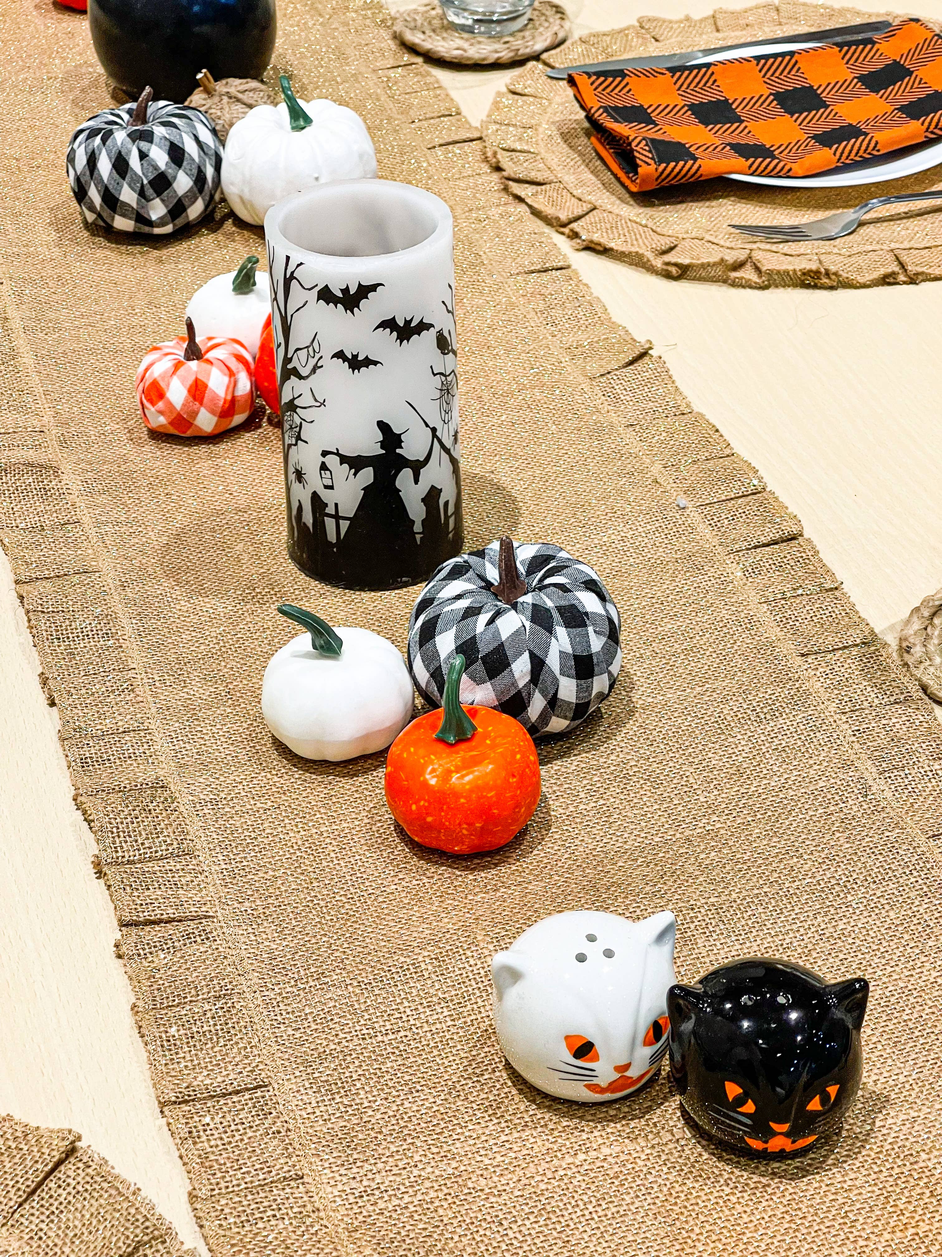 NATURAL-ORO Runner da tavola con ruches in iuta, oro naturale, 33 x 182,9 cm. in vendita all'ingrosso su Faire6